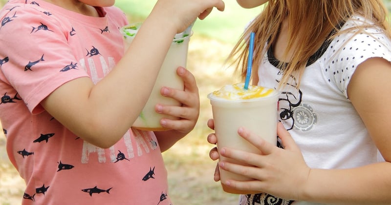 50 Positive Reinforcement Ideas for Young Children That Work