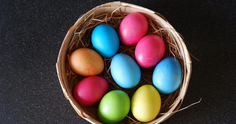 What are 5 examples of family traditions?